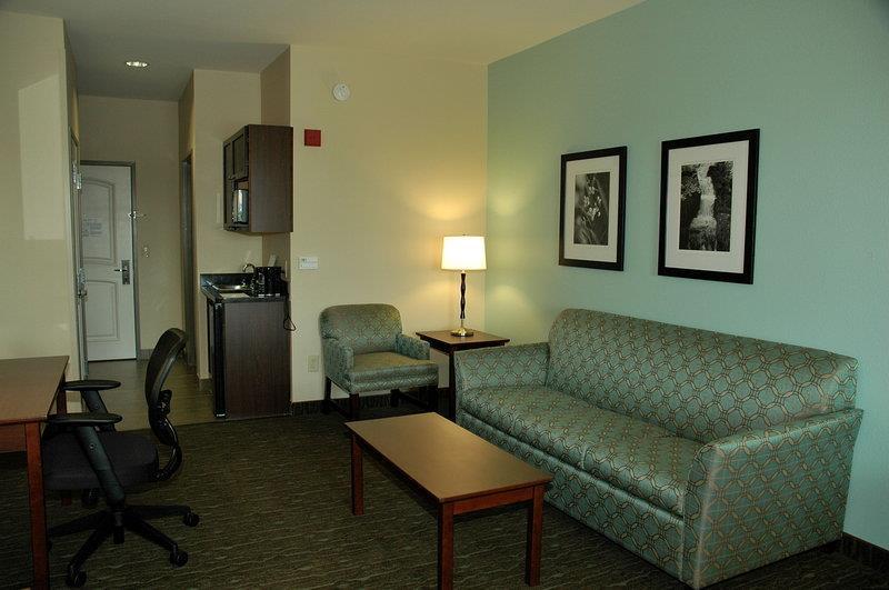 Best Western Plus Texarkana Inn And Suites Номер фото